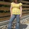 Yellow_shirt_1_small_grid