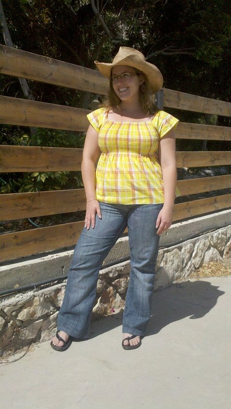 Yellow_shirt_1_small_large