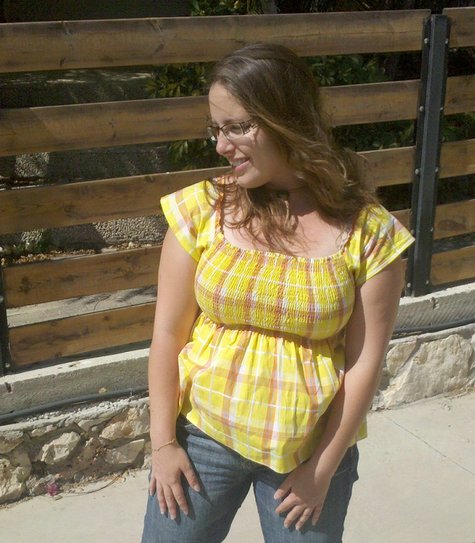 Yellow_shirt_2_small_large
