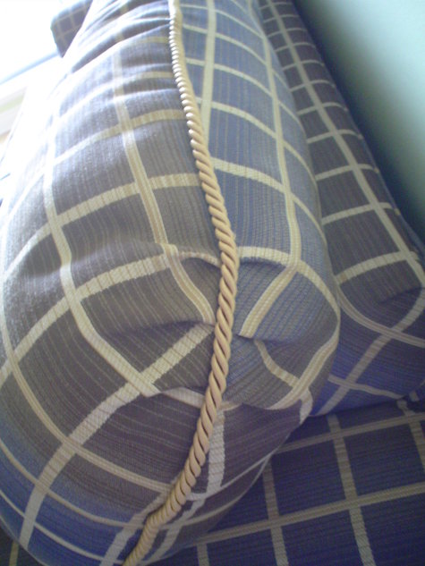 Right_pillow_large