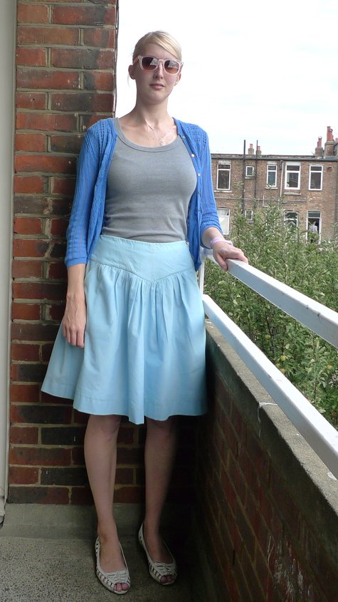 Crescent_skirt_large