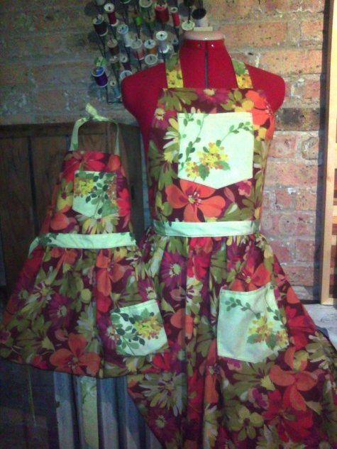 Em_lila_apron_large