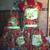 Em_lila_apron_listing