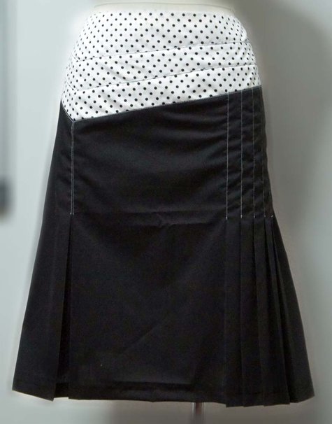 5+1 pleats skirt with asymmetrical front yoke Dzethinie Version