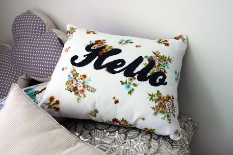 Hello_pillow_large