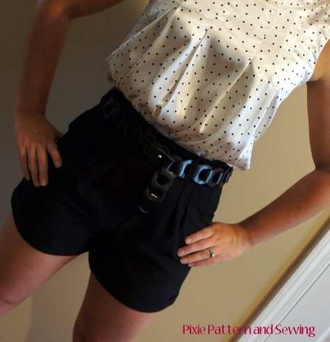 Mccalls_6328_highwaisted_shorts_black_linen_1_large