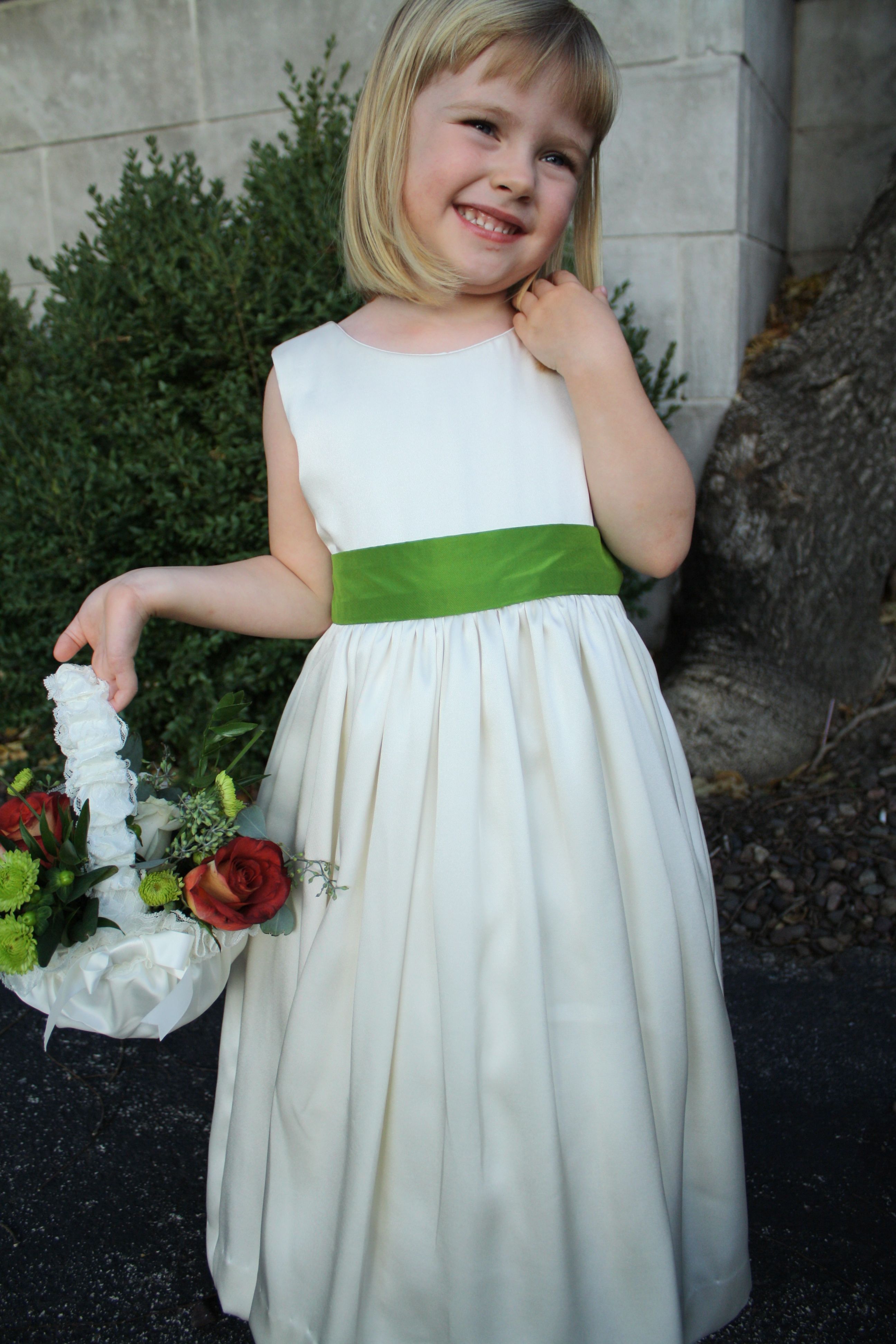 Pattern For Flower Girl Dress | ivory satin flower girl dress vogue 7819 sewing Pattern For Flower Girl Dress | ivory satin flower girl dress vogue 7819 sewing
