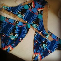 Bikini1_listing