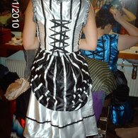 Saloon_girl_3_listing