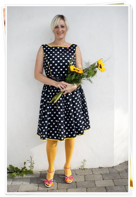 Blog50erdressbluewhite1_large