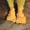 Feet_grid