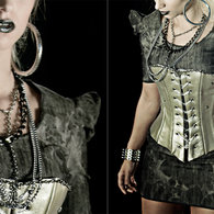Saskia-studio-comp-small1_listing