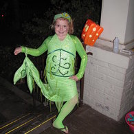 Halloween_and_marie_010_listing