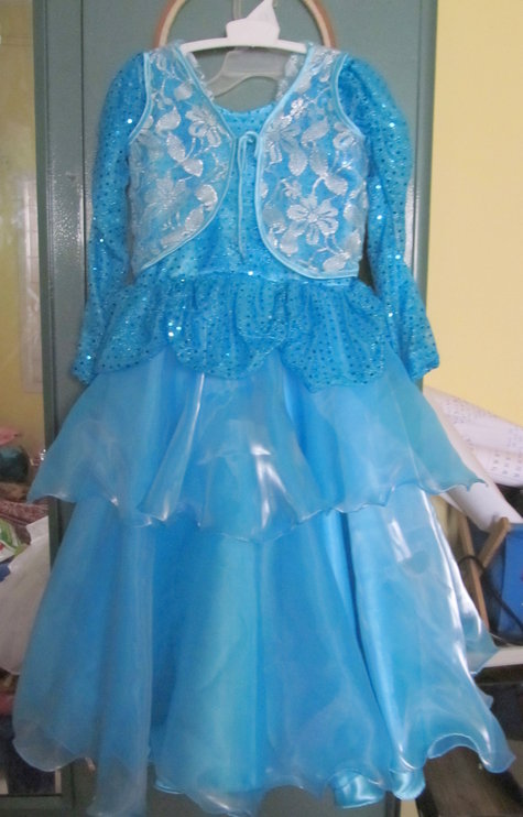 Dhummu_bdaydressmod_002_large