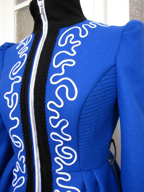 The_diva_coat_008_large