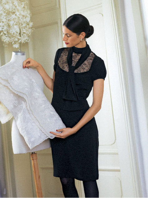 Robe_noire_modele_large