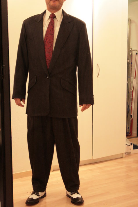 Anzug_1_large