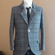 Sakko_vorne_listing