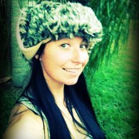 Hat_flipped_up_listing