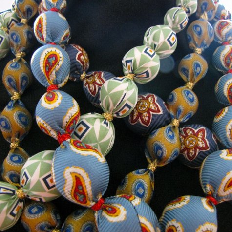 Tie-necklaces_35_large