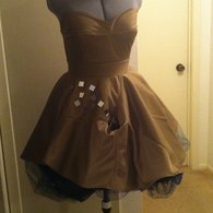 Holedress_listing