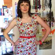 Fittedfloral03_listing