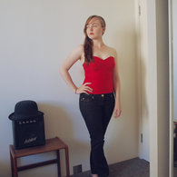 Red-contour-top-r_listing