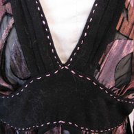 Pinkandblackdresscloseup_listing