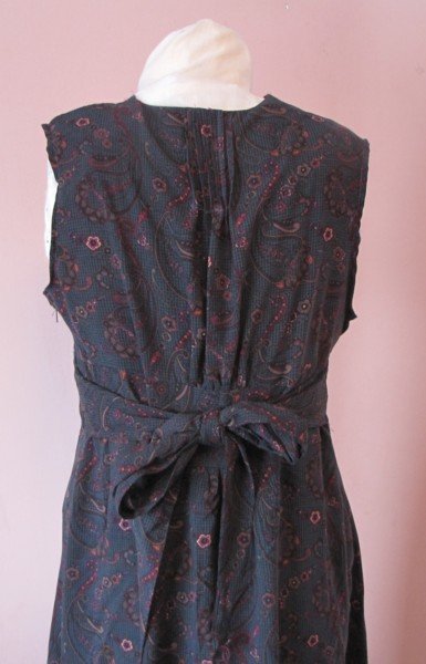 Flowereddressback_large