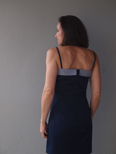 Navydress_back_large