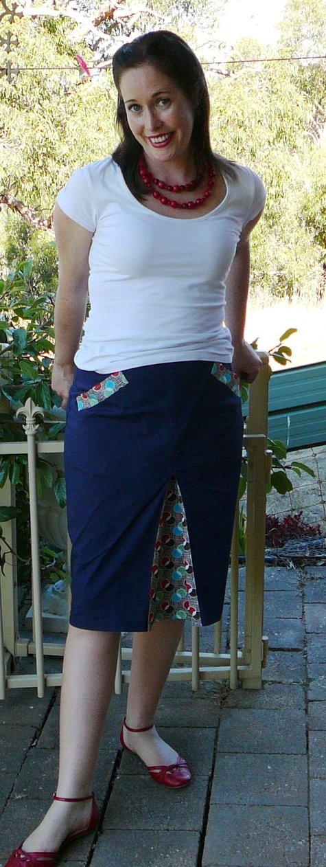 Blueskirt_large
