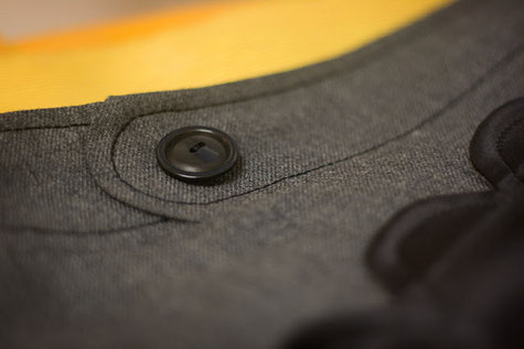 Button_large
