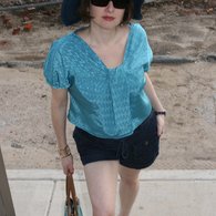 Blue_crop_front_listing
