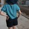 Blue_top_back_grid