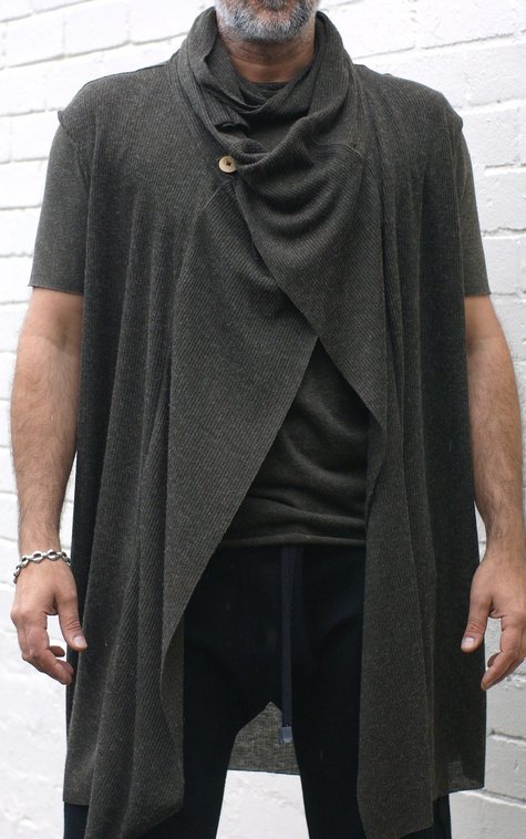 Drape_vest_and_t-shirt_by_urbandon_aw2012_3__large