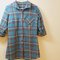 Blue_plaid_shirt_083_grid