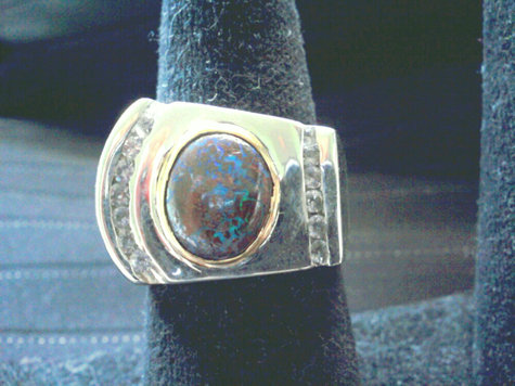 Yowah_opal_large