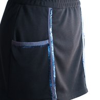 Oscar_skirt_side_listing