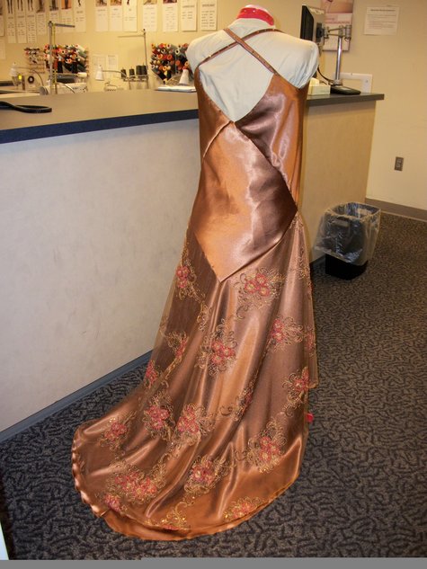 Back_of_dress_large