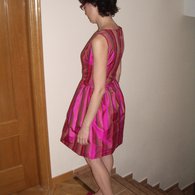Lateral_vestido_fucsia_listing