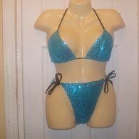 Bathing_suit_2012_001_listing