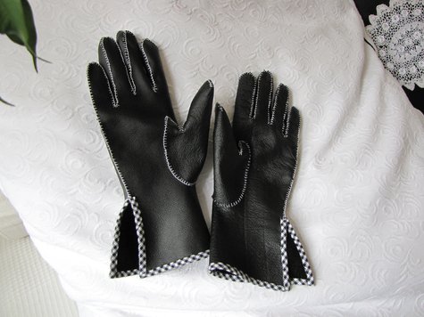 Gloves_07_large