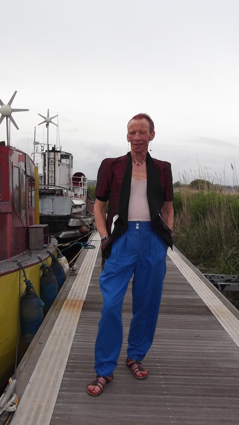 Blue_pants_004_large