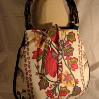 Hobo_strawberryfun_bamboohandle_front_listing