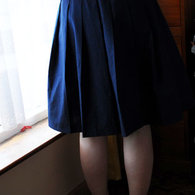 Navypleats2_listing