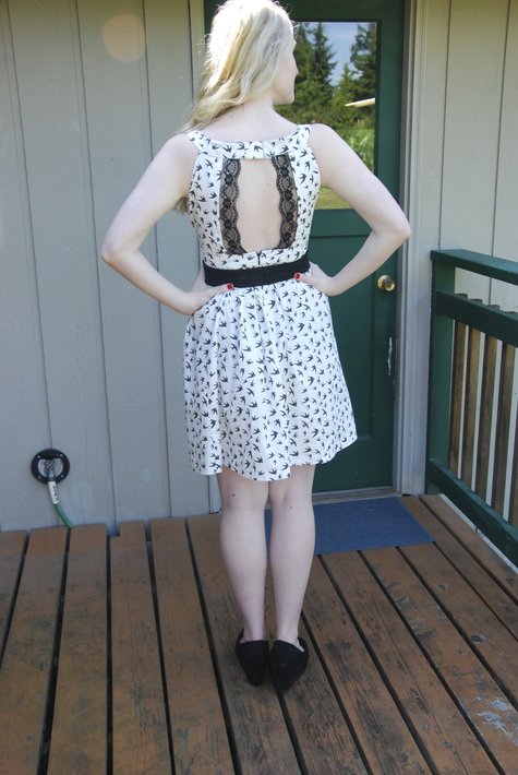 Lauren_3_large