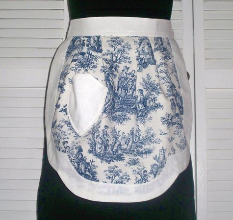60__navy_toile_on_large
