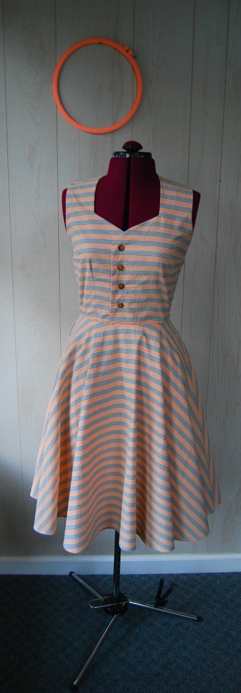 Circleskirt_large