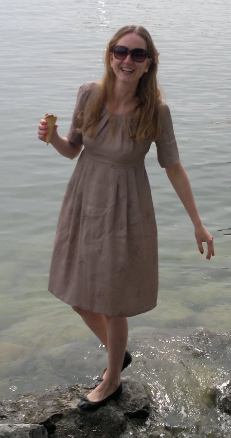 27052012404_large