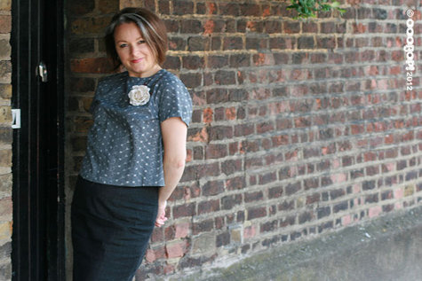 Retro_top_131_5_12_front4_large